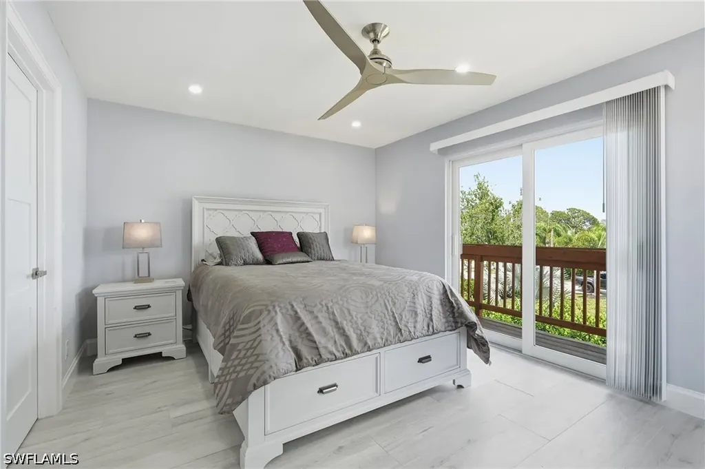 4837 Tarpon Avenue Bonita Springs FL 34134