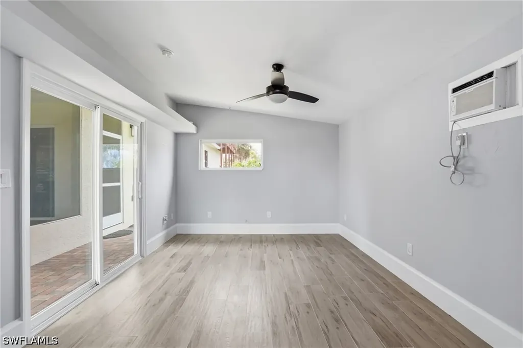 4837 Tarpon Avenue Bonita Springs FL 34134