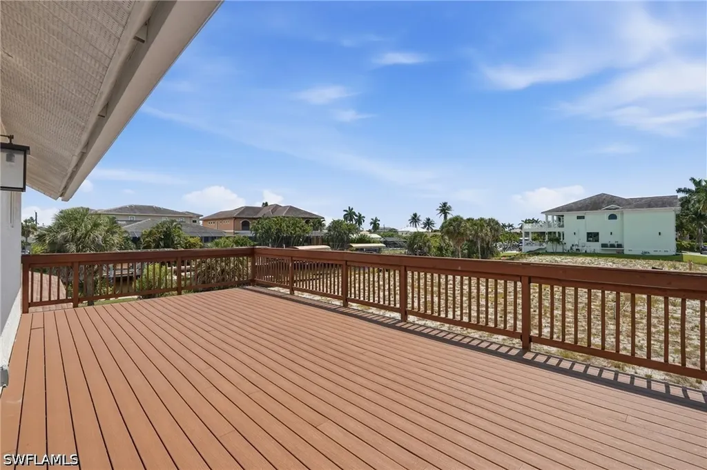 4837 Tarpon Avenue Bonita Springs FL 34134