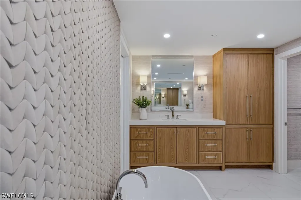 13945 Old Coast Road Naples FL 34110