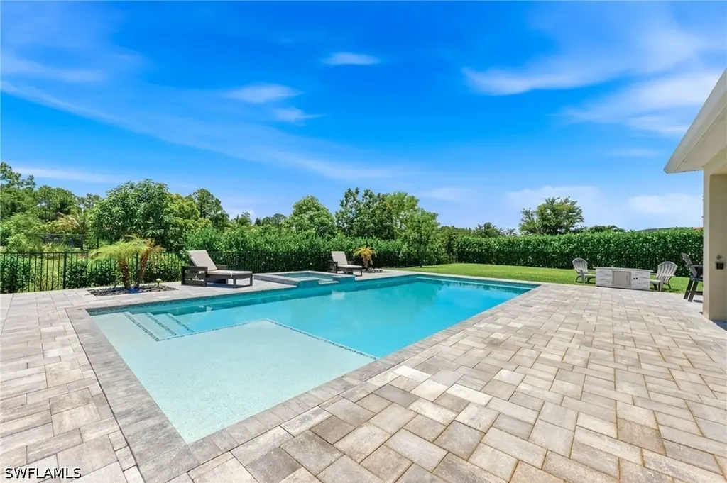 2175 Vermont Lane Naples FL 34120