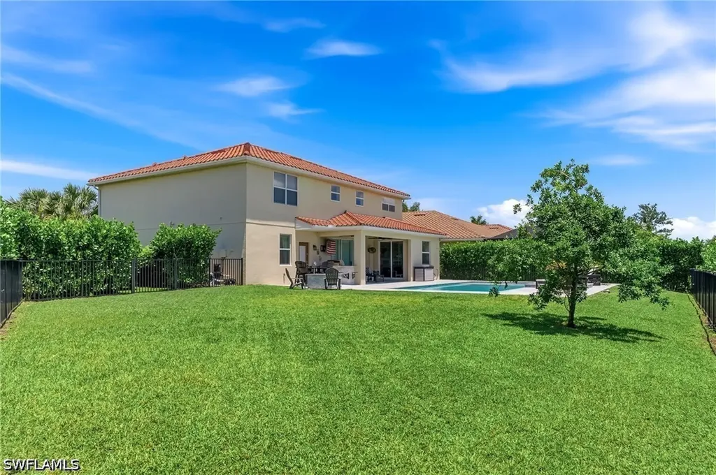 2175 Vermont Lane Naples FL 34120