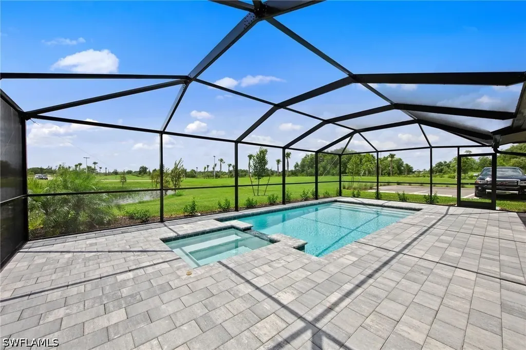 4204 Villa Rapallo Way North Fort Myers FL 33917