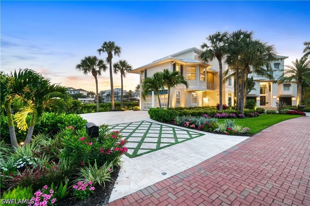 225 Bayfront Drive Bonita Springs FL 34134