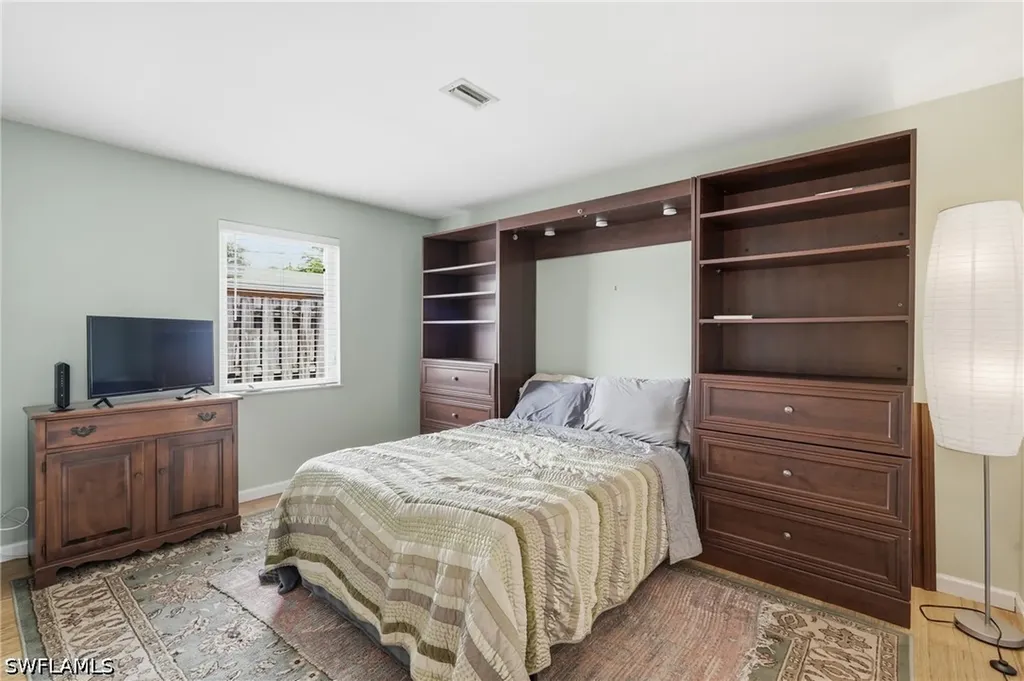1316 Rordon Avenue Naples FL 34103