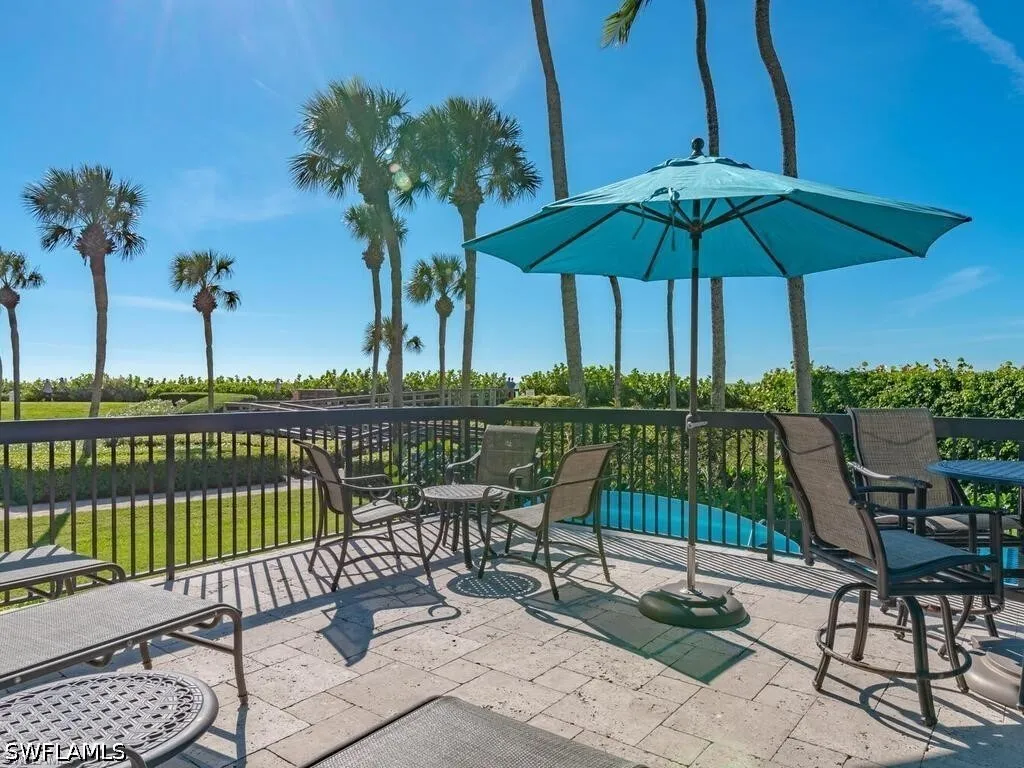 4551 Gulf Shore Boulevard N Naples FL 34103