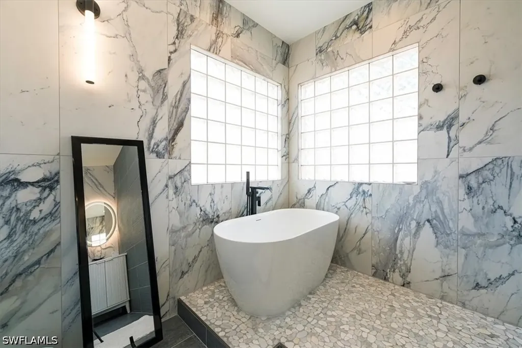 7703 Martino Circle Naples FL 34112