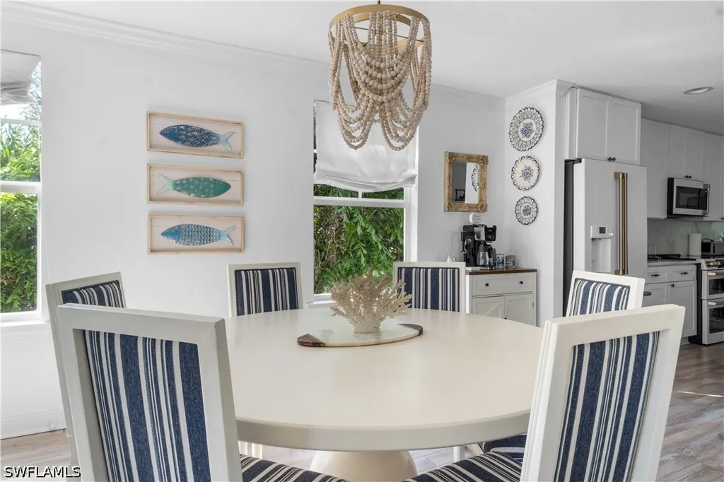 719 Park Avenue Naples FL 34110