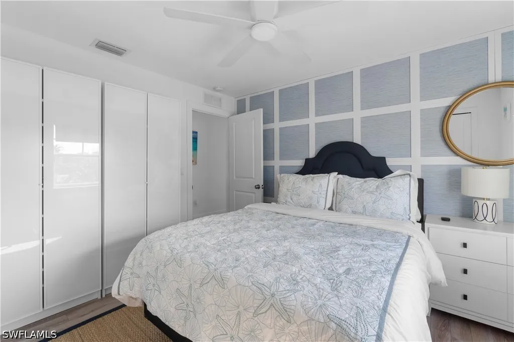719 Park Avenue Naples FL 34110