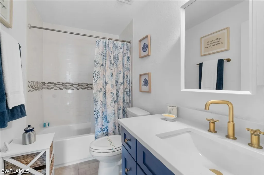 719 Park Avenue Naples FL 34110