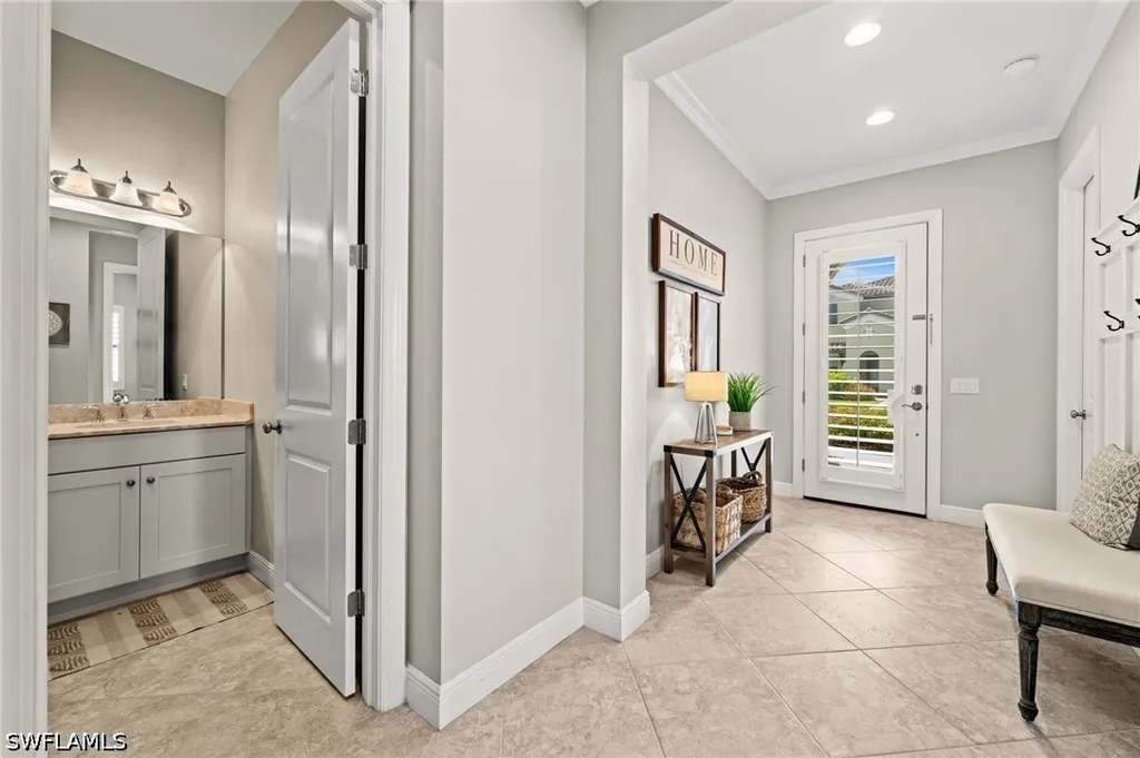 4115 Raffia Drive Naples FL 34119