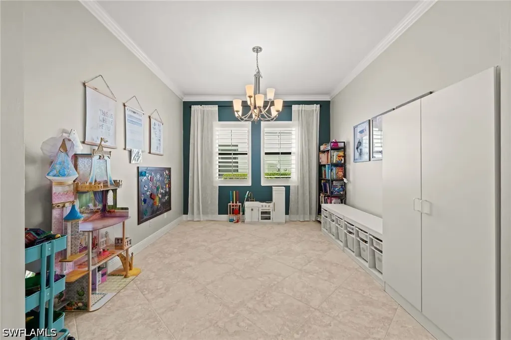 4115 Raffia Drive Naples FL 34119