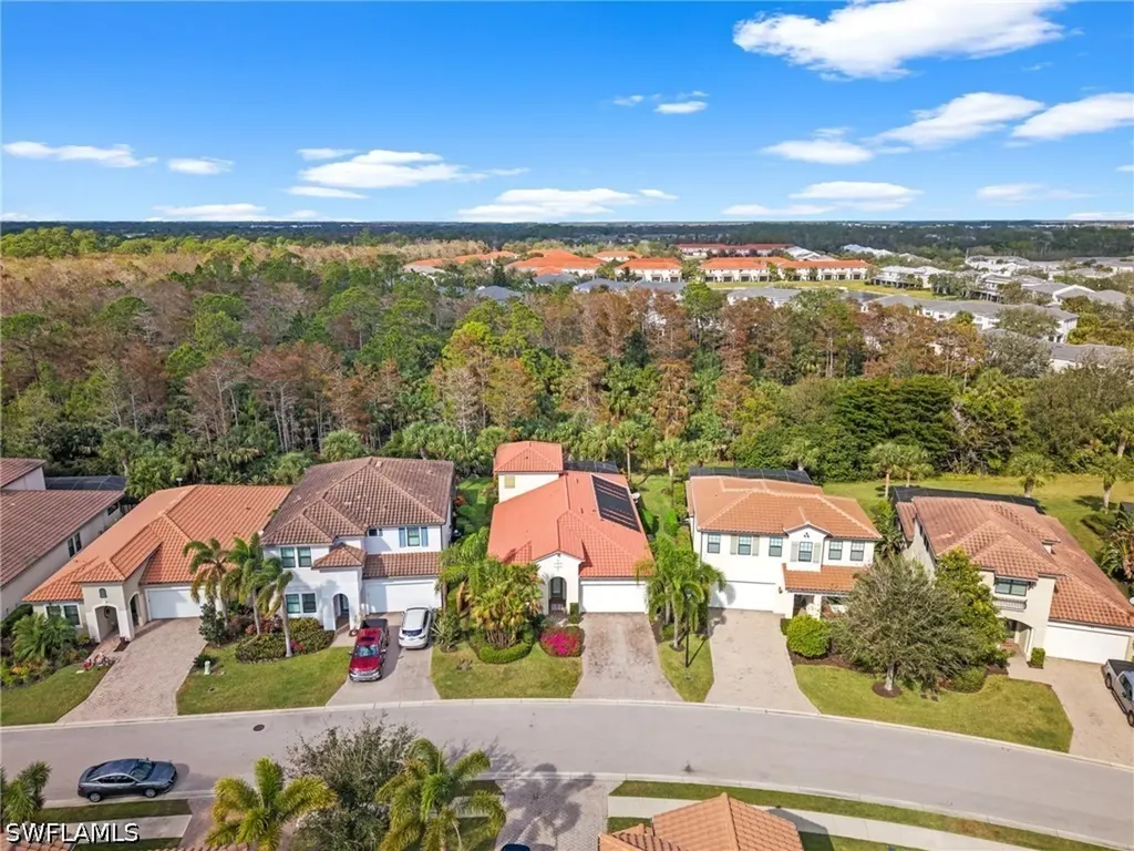 4115 Raffia Drive Naples FL 34119