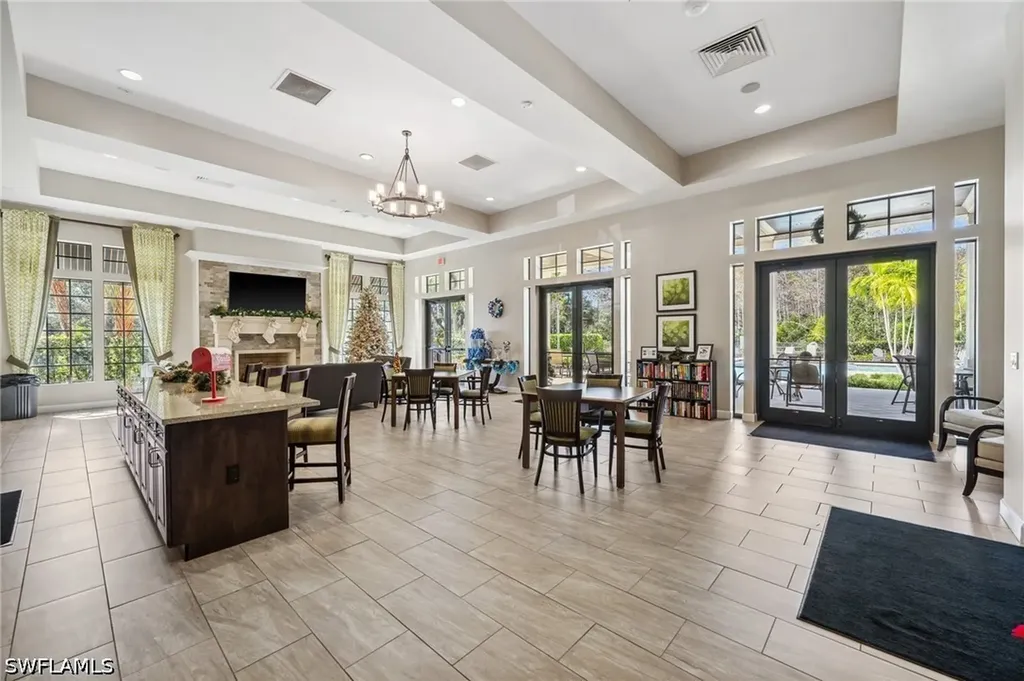4115 Raffia Drive Naples FL 34119