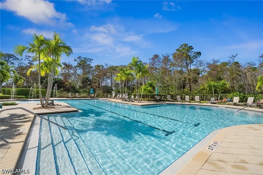 4115 Raffia Drive Naples FL 34119
