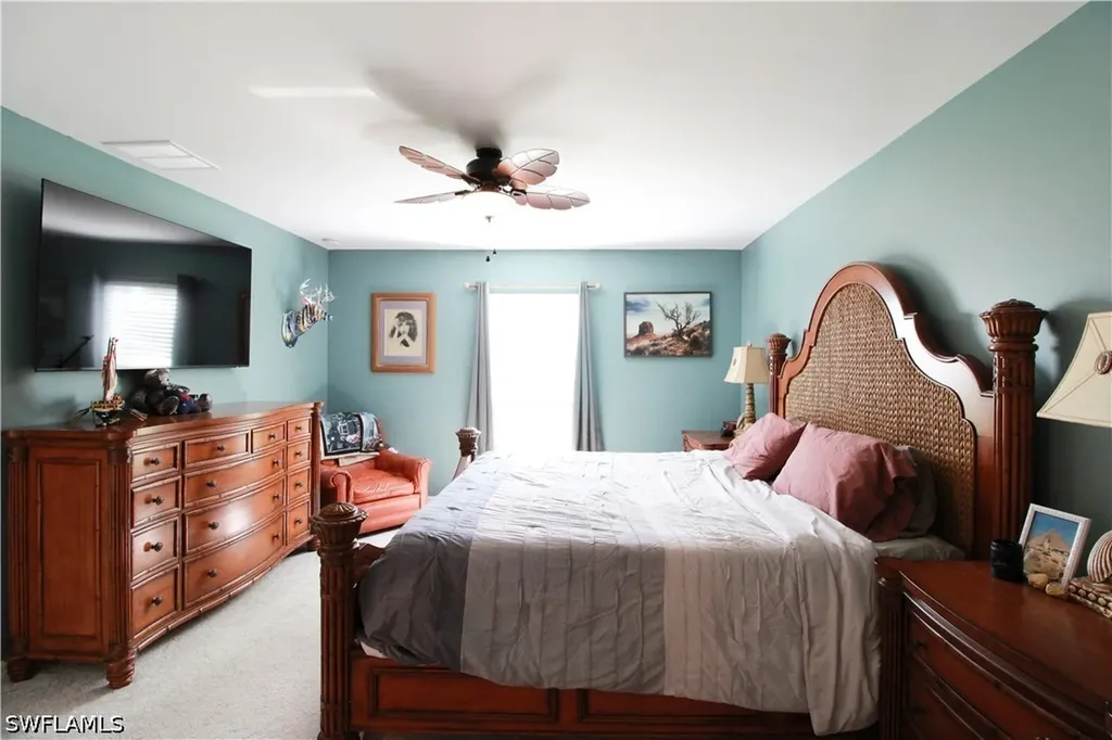 2702 NE 5th Avenue Cape Coral FL 33909