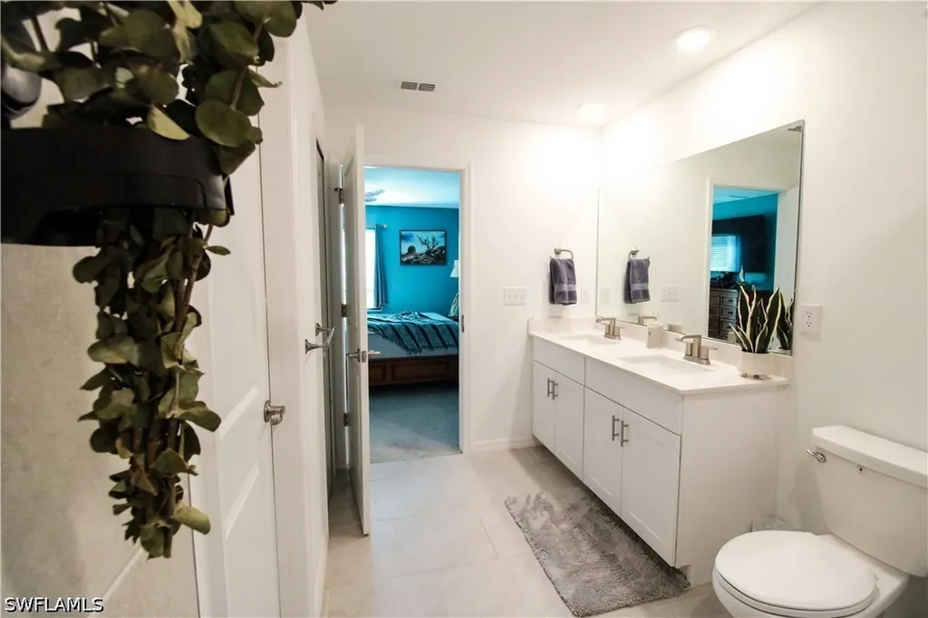 2702 NE 5th Avenue Cape Coral FL 33909