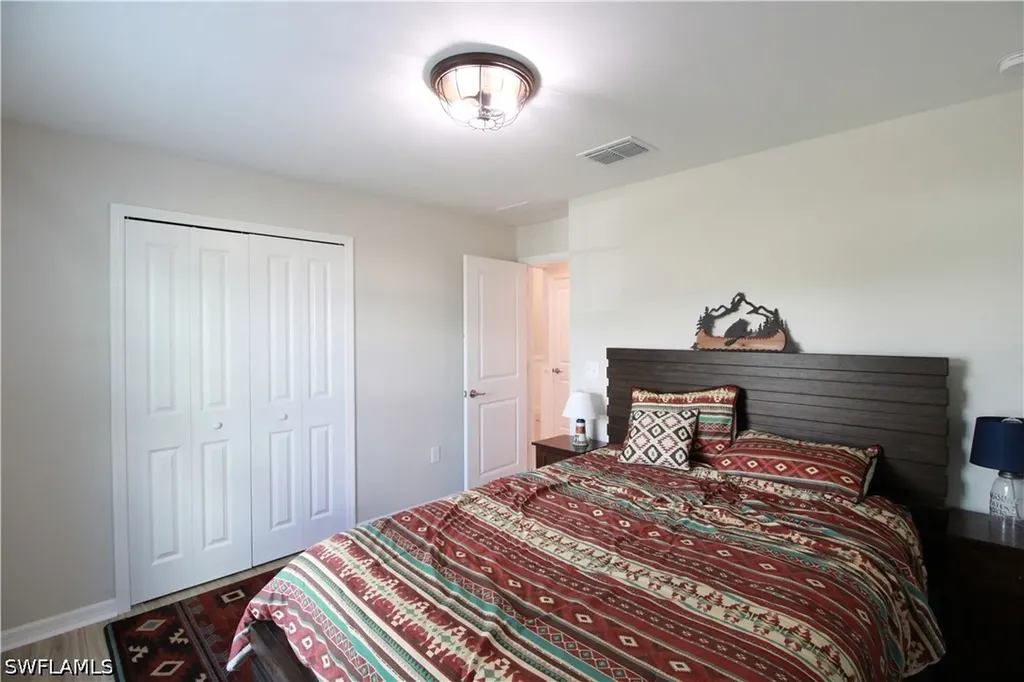 2702 NE 5th Avenue Cape Coral FL 33909