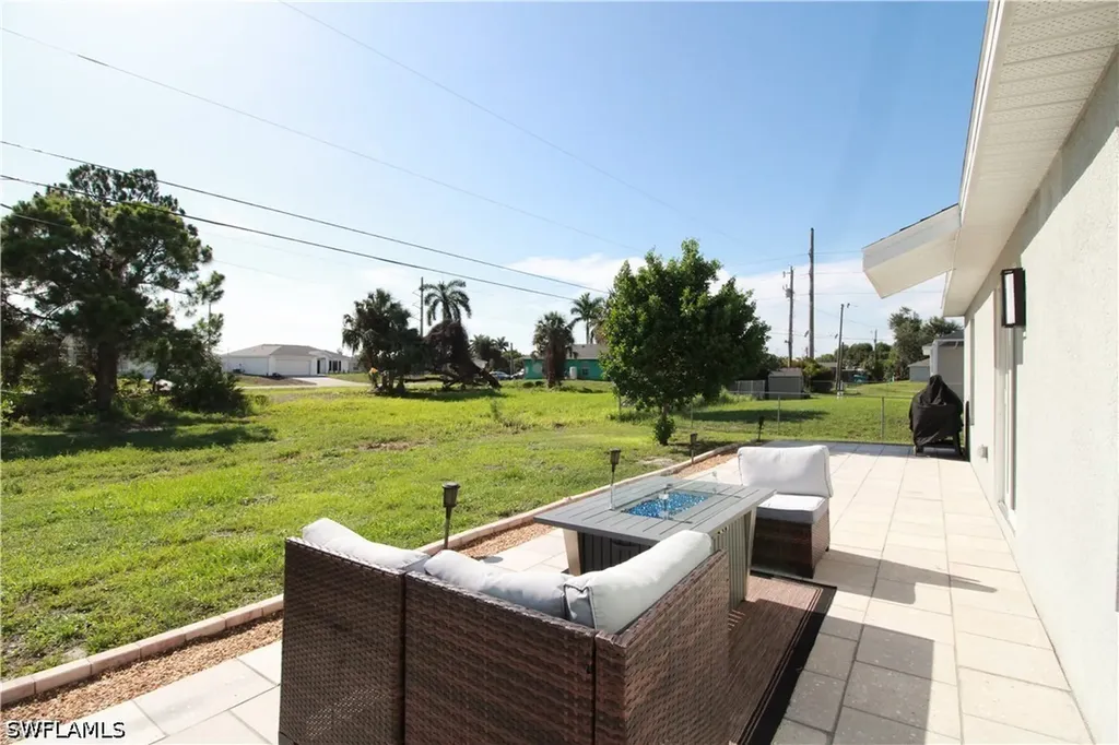 2702 NE 5th Avenue Cape Coral FL 33909