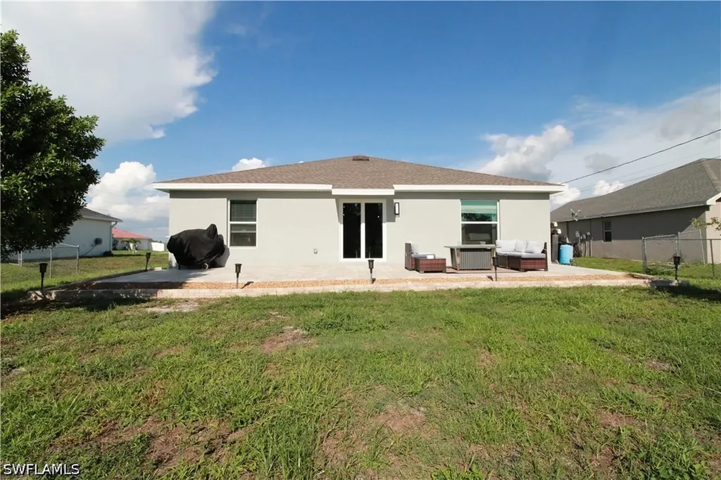 2702 NE 5th Avenue Cape Coral FL 33909