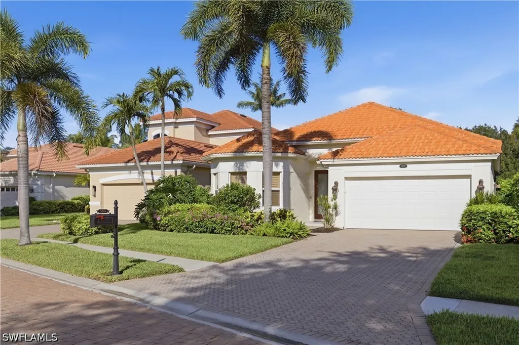 9235 Troon Lakes Drive Naples FL 34109