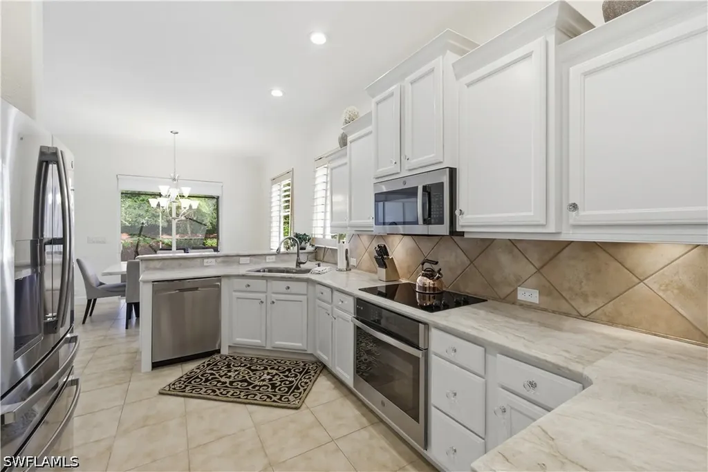 9235 Troon Lakes Drive Naples FL 34109