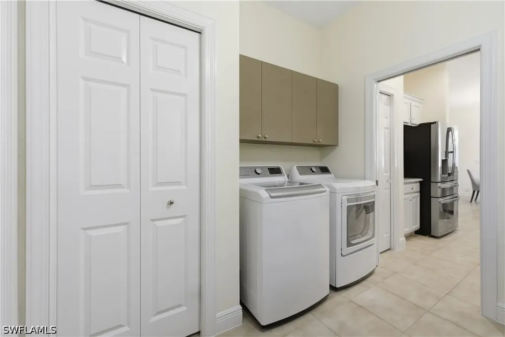 9235 Troon Lakes Drive Naples FL 34109