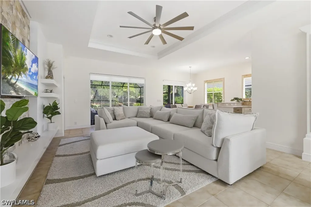 9235 Troon Lakes Drive Naples FL 34109