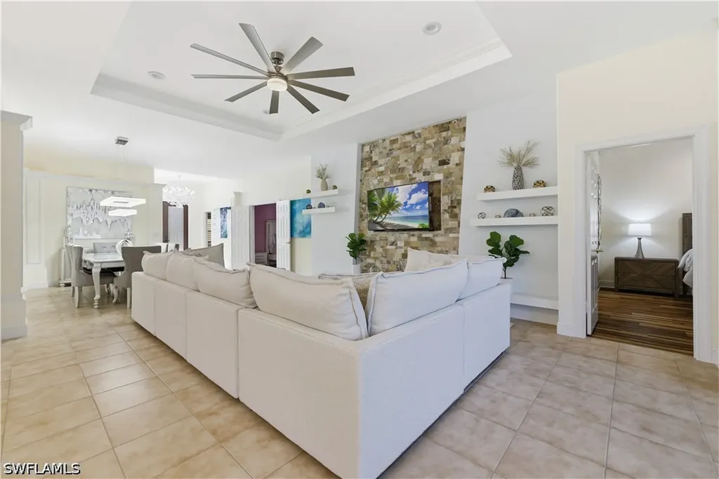 9235 Troon Lakes Drive Naples FL 34109