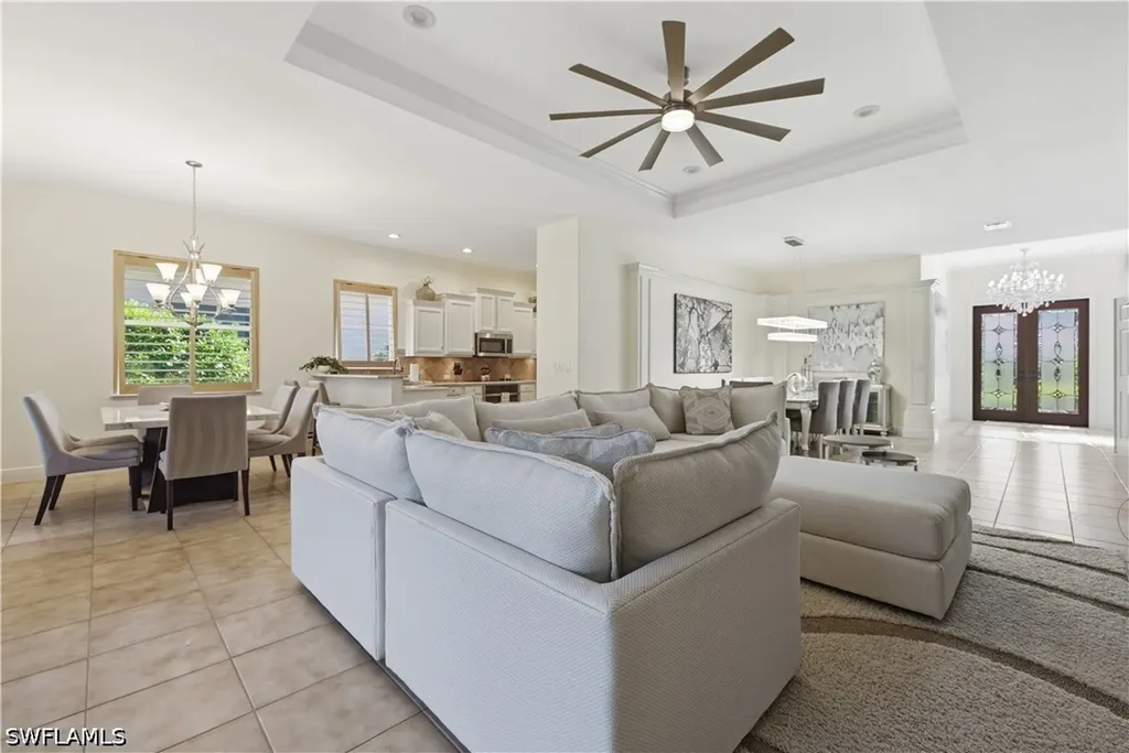 9235 Troon Lakes Drive Naples FL 34109