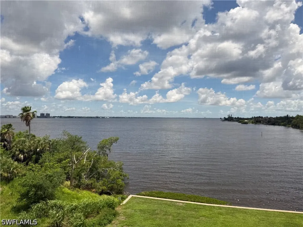 4510 N Key Drive North Fort Myers FL 33903