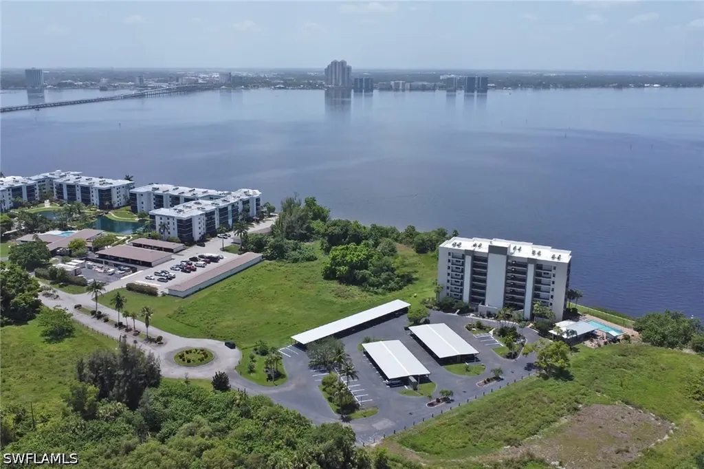 4510 N Key Drive North Fort Myers FL 33903