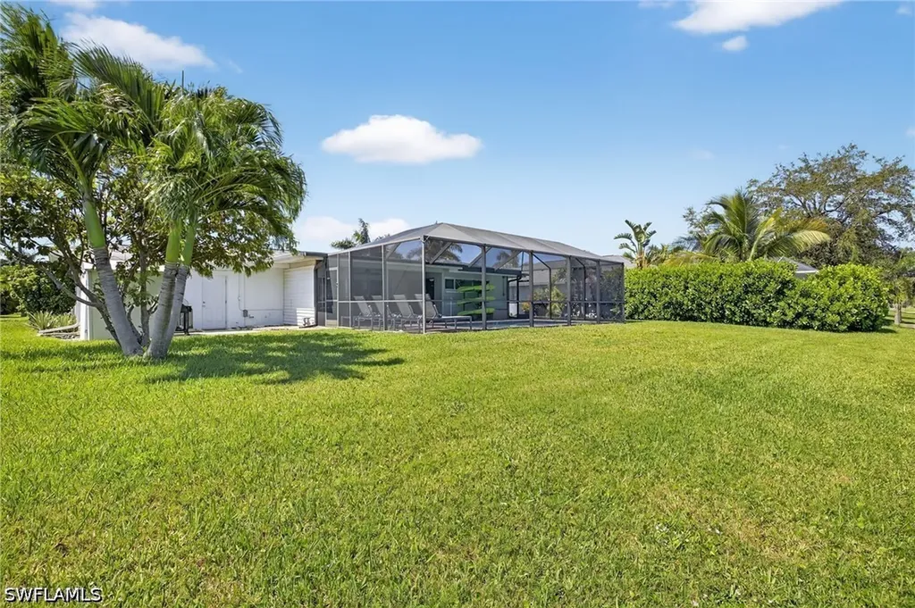 1421 Windsor Court Cape Coral FL 33904