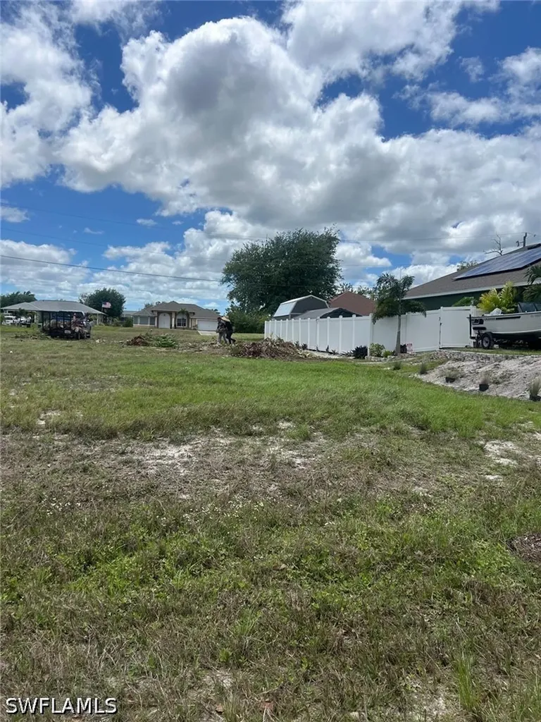 2020 NW 4th Terrace Cape Coral FL 33993