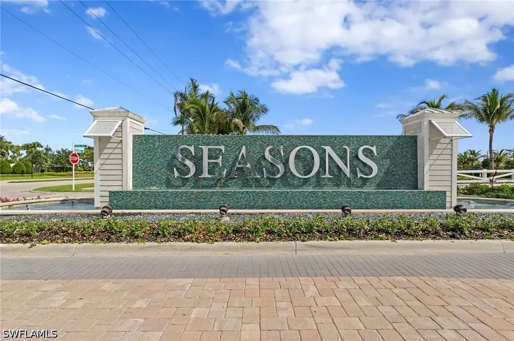 28296 Seasons Tide Avenue Bonita Springs FL 34135