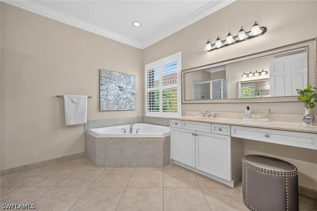 3384 Atlantic Circle Naples FL 34119