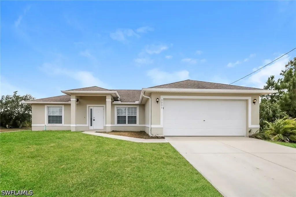 3201 42nd Street SW Lehigh Acres FL 33976