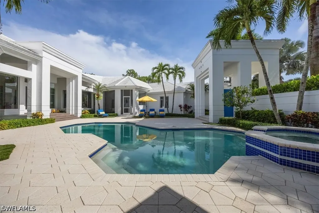 5000 Groveland Terrace Naples FL 34119