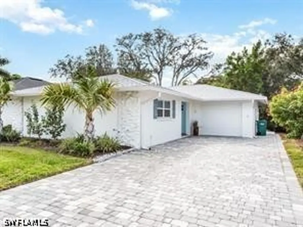 3 Rivard Road Naples FL 34112
