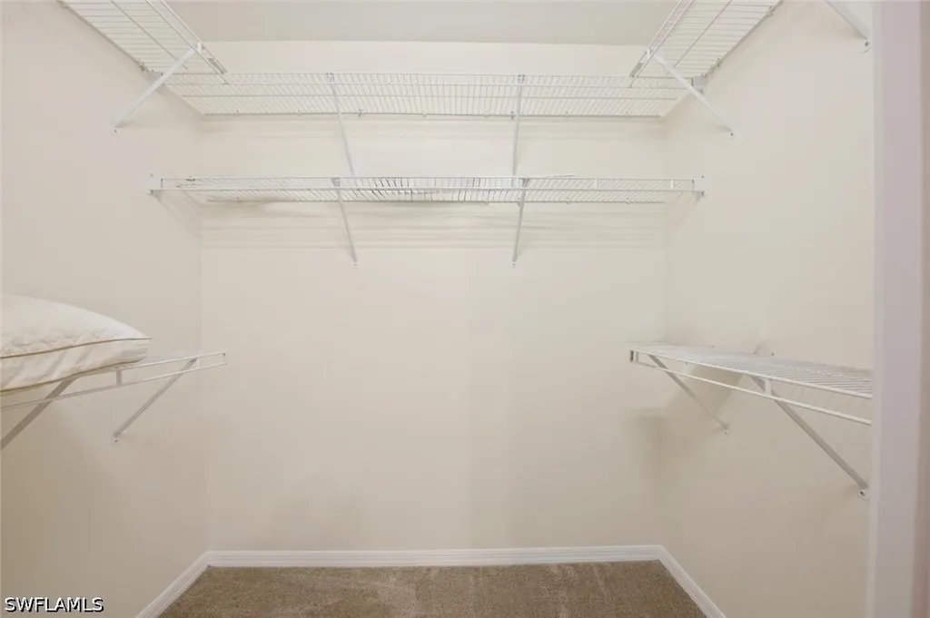 193 Robin Hood Circle Naples FL 34104