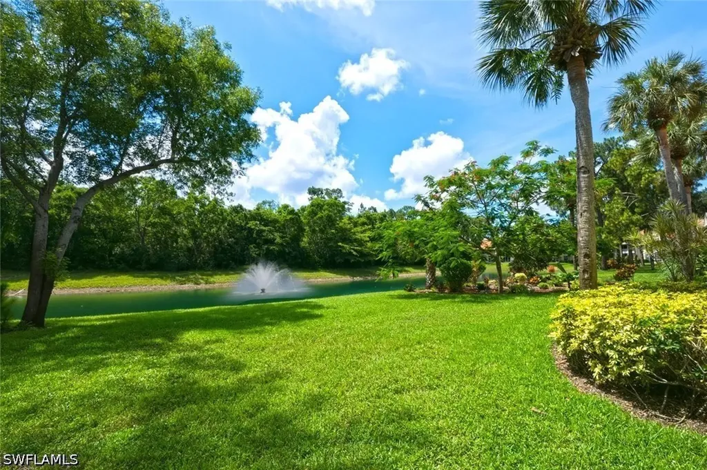 193 Robin Hood Circle Naples FL 34104