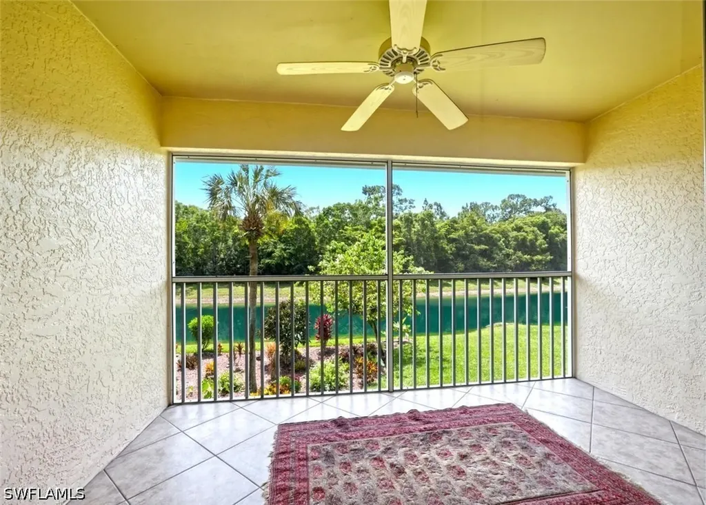 193 Robin Hood Circle Naples FL 34104
