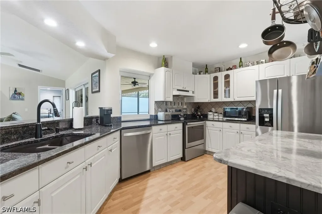 1140 22nd Avenue NE Naples FL 34120