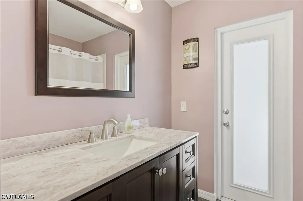 1140 22nd Avenue NE Naples FL 34120