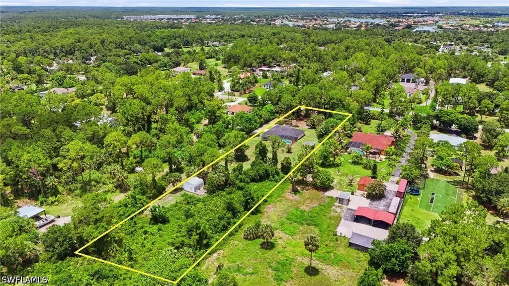 1140 22nd Avenue NE Naples FL 34120