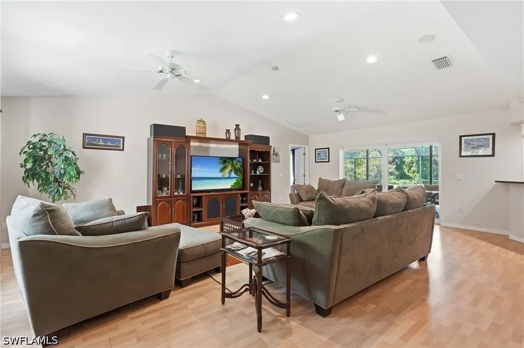 1140 22nd Avenue NE Naples FL 34120
