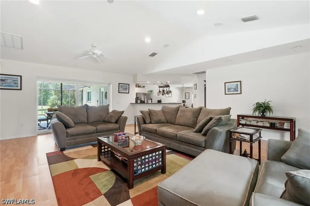 1140 22nd Avenue NE Naples FL 34120
