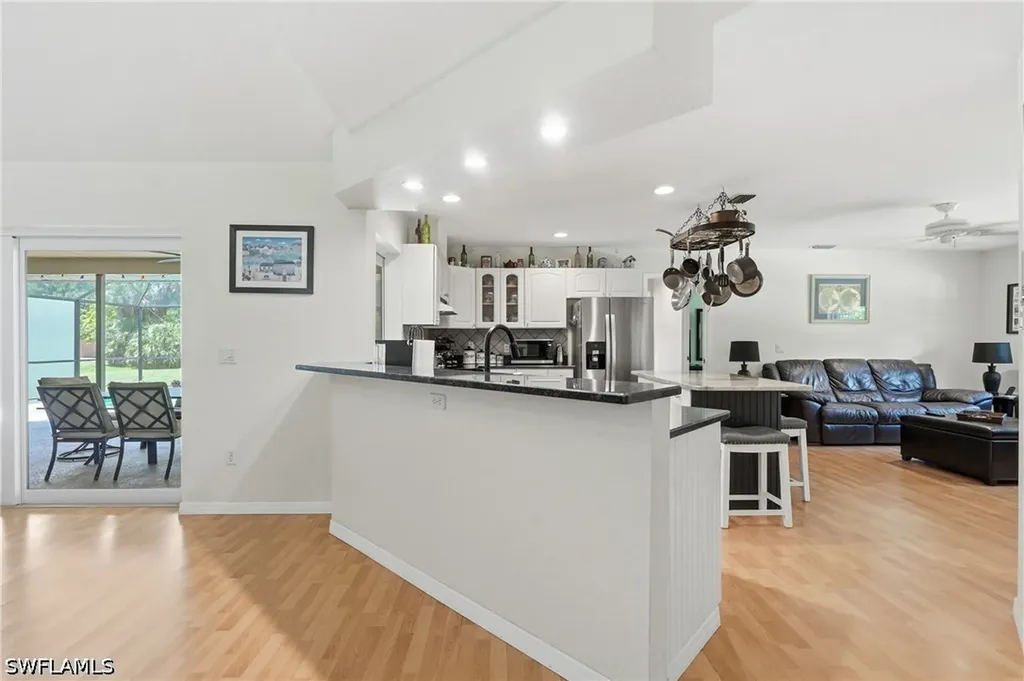 1140 22nd Avenue NE Naples FL 34120