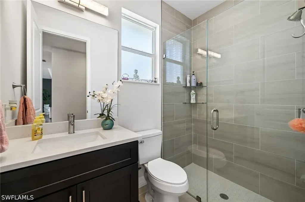 1017 NW 15th Terrace Cape Coral FL 33993