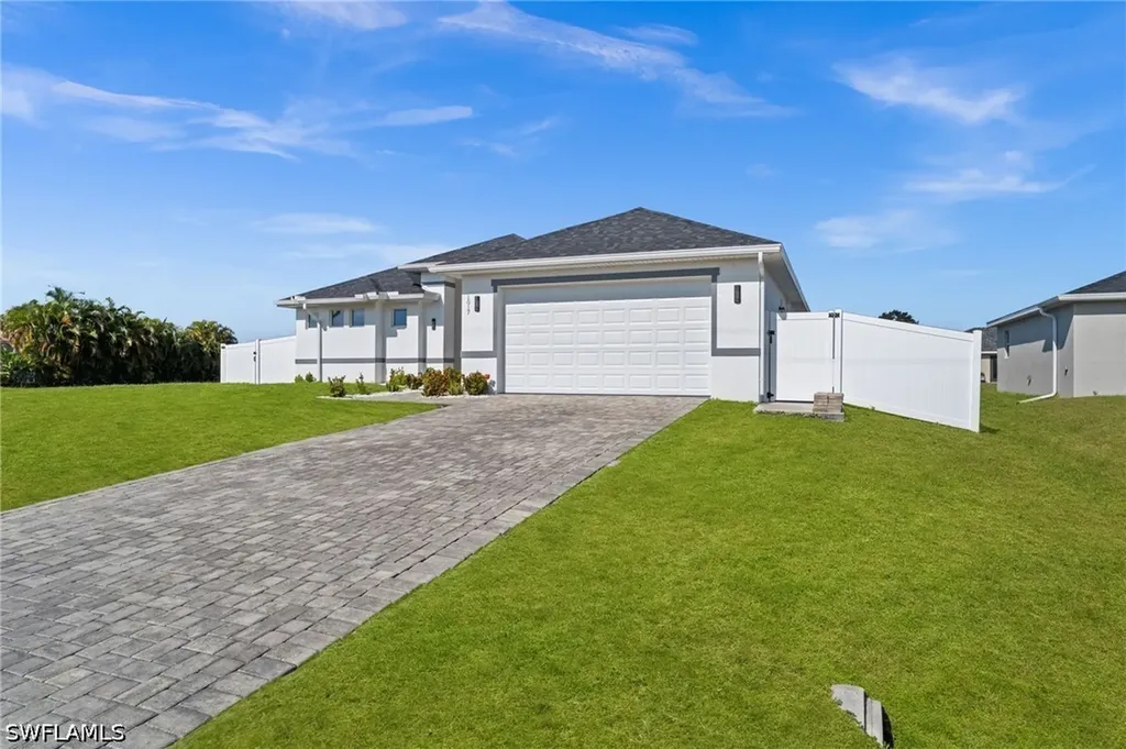 1017 NW 15th Terrace Cape Coral FL 33993